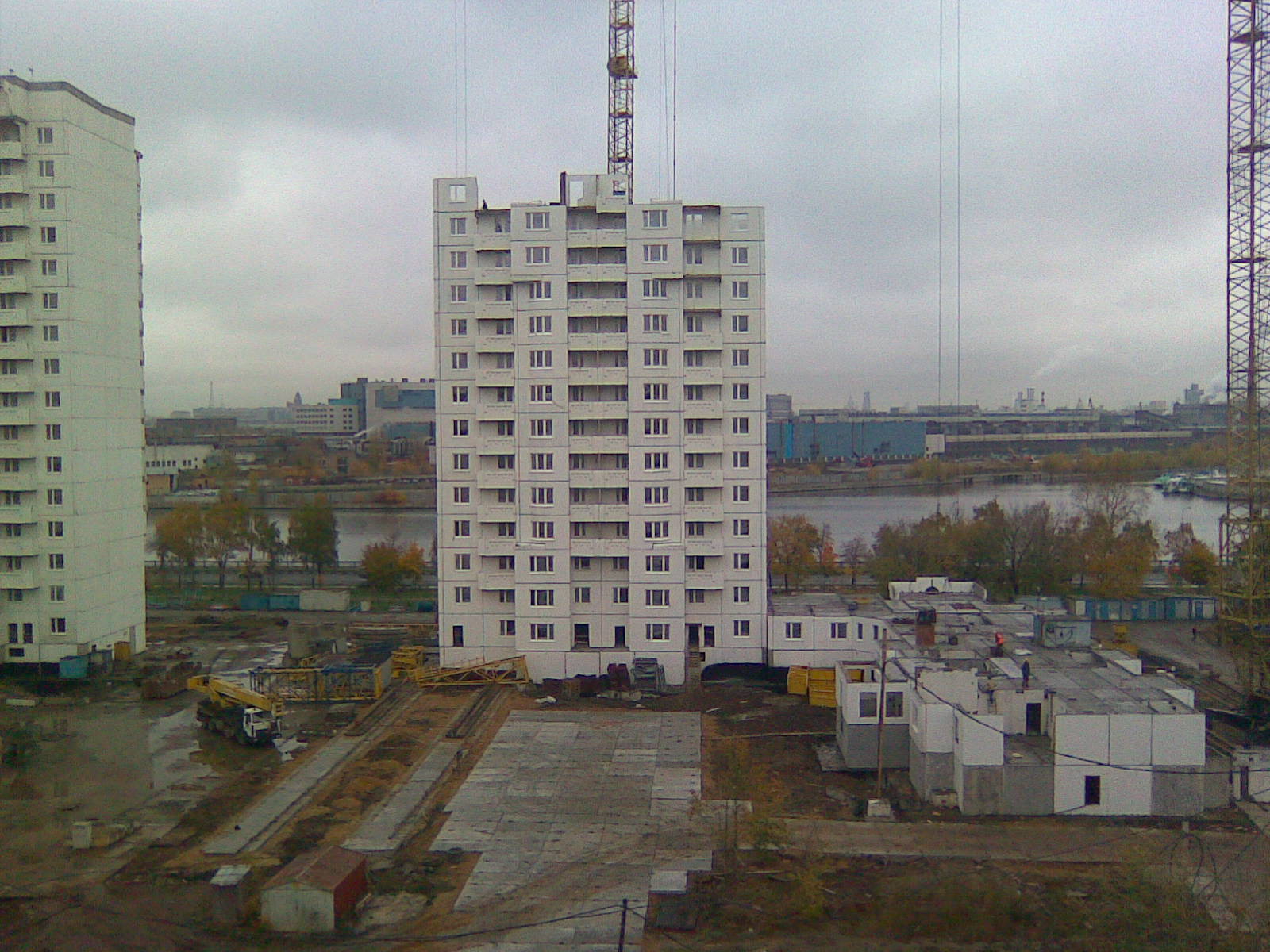 2011 год г. Москва, Нагатино-Садовники, мкр.1, корп 29А - ход строительства. Октябрь