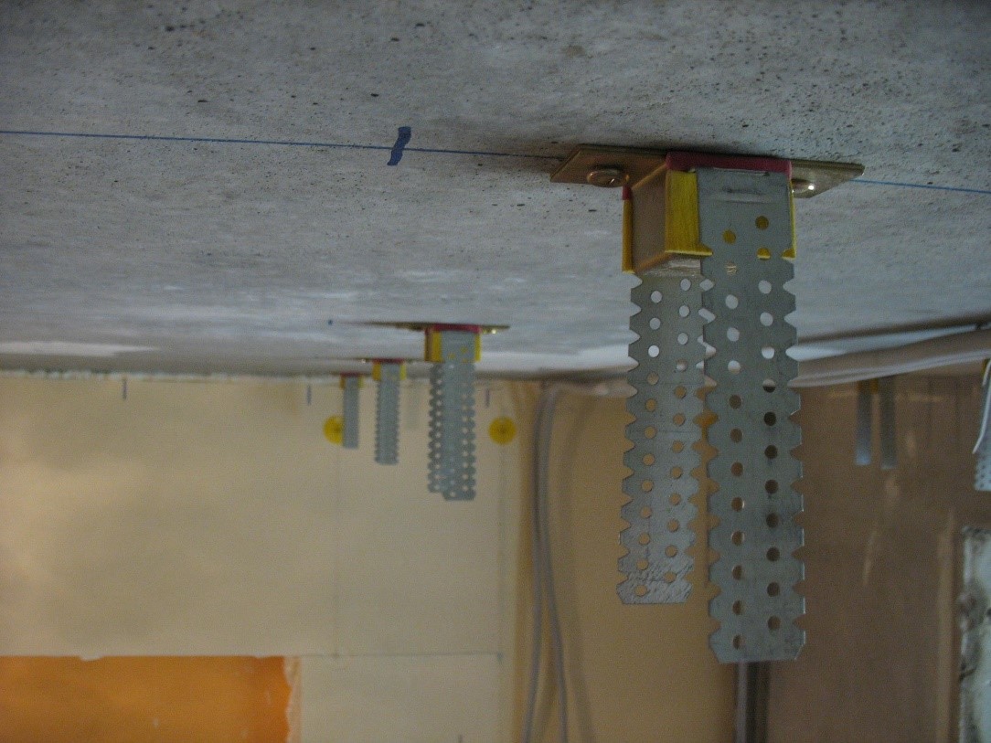 Шумоизоляция потолка квартиры своими руками - как сделать звукоизолирующий потолок в новостройке - http://www.NagatinoS.com